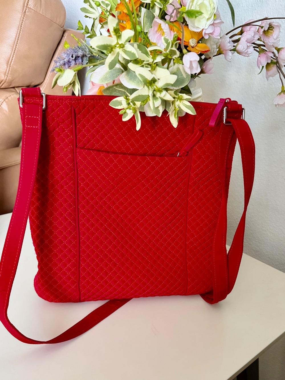 Vera Bradley Bright Red Quilted Crossbody Shoulder Bag - Picture 2 of 10
